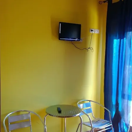 住宿加早餐酒店 昆托夸托住宿加早餐旅馆 拉奎拉
